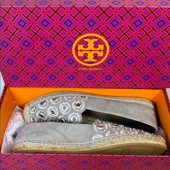 Tory Burch Yasmin Flat Embellished Espadrilles, Women’s 9 - Picture 9 of 10